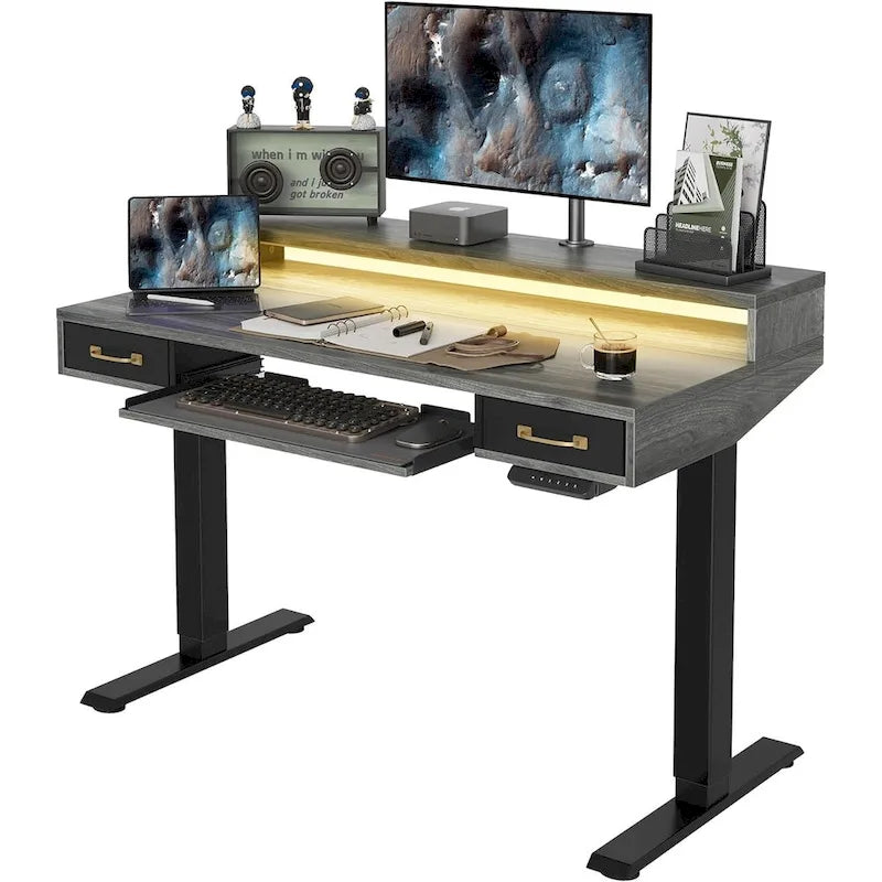 In hoogte verstelbaar elektrisch zit-sta bureau met dubbele laden, toetsenbordlade en LED-strips